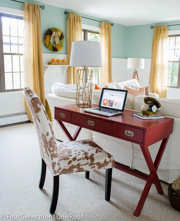 Behind the Sofa: 7 Nontraditional Spaces for a Home Office