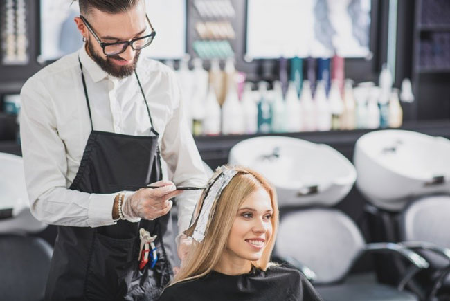 Stylist to Salon Owner: 5 Helpful Tips for Making the Big Move