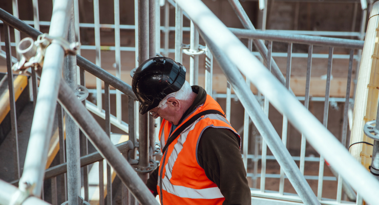 Your Step-by-Step Guide to Becoming a Contractor