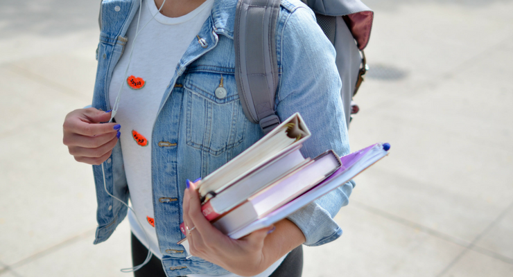 How You Can Get Extra Money Coming In During College
