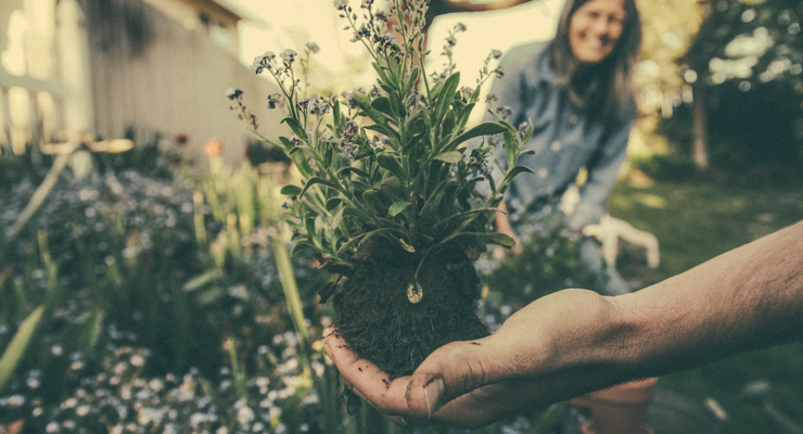 3 Ways to Make Some Extra Money on the Side