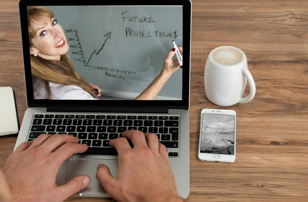 Your Guide to Taking an Online Course