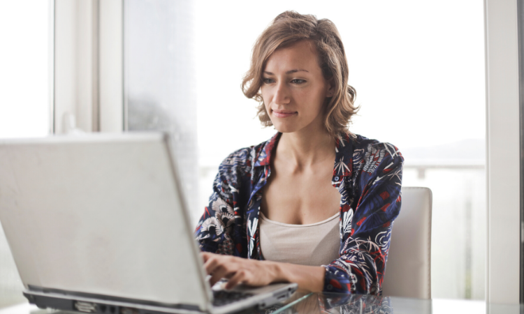 make money writing essays