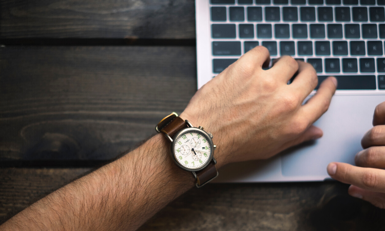 How to Manage Your Time to Start Earning Extra Money