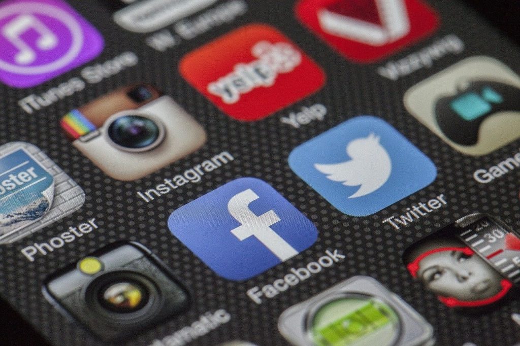 6 Social Media Tips Every Family Business Needs to Know