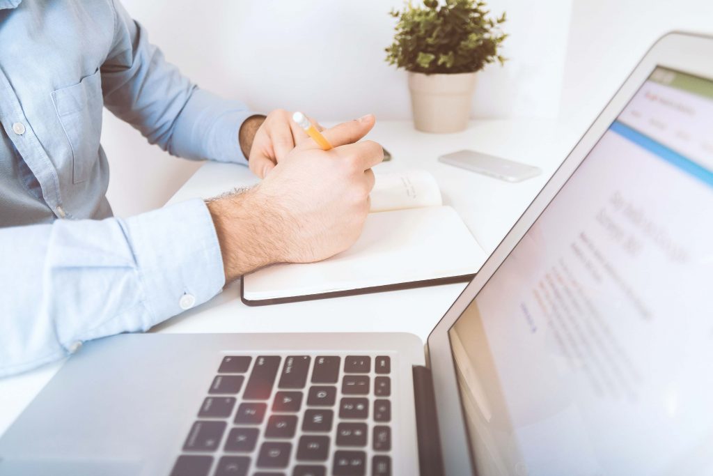 website copywriting B2B Content