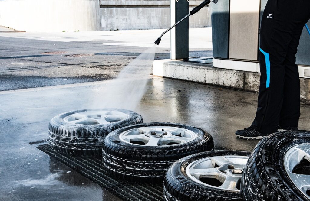 Starting A Pressure Washing Business