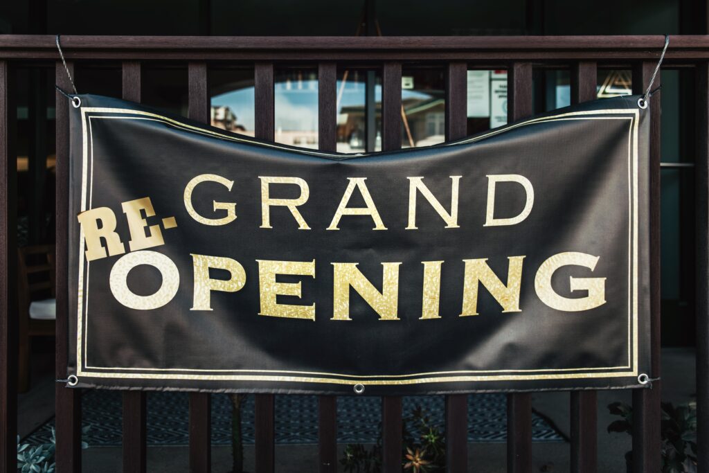 grand opening outdoor banner