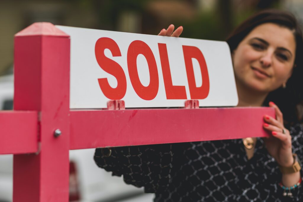 real estate agency: booming real estate market
