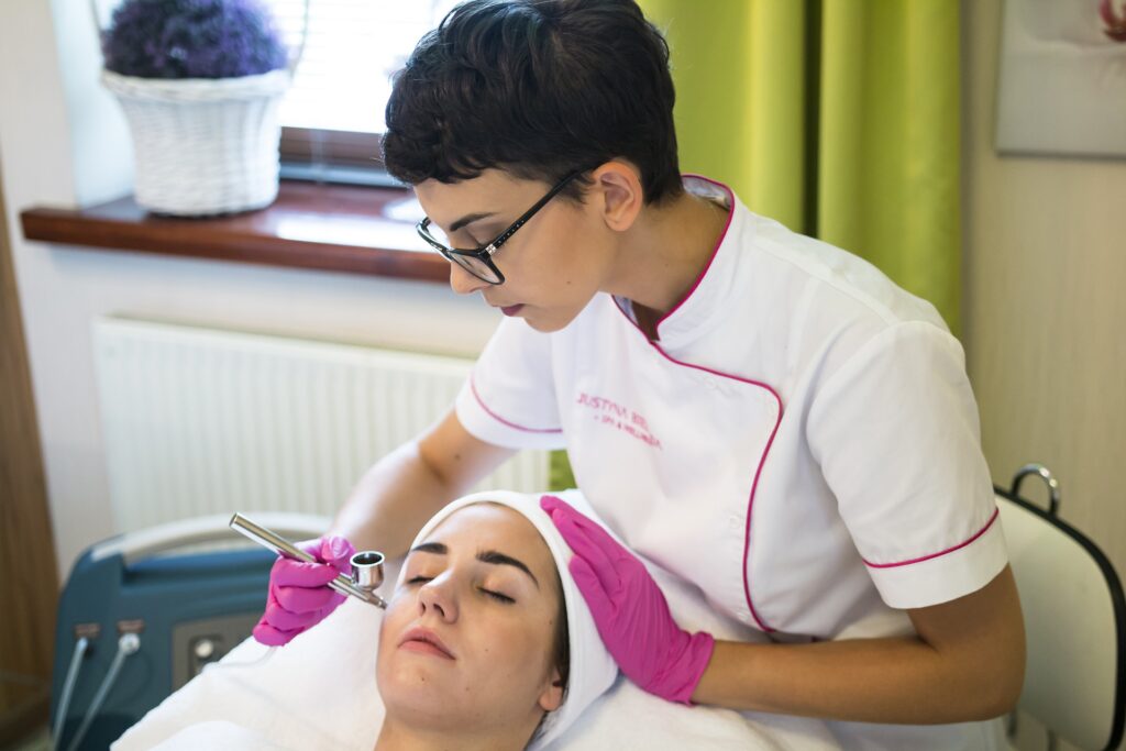 beautician skincare professional