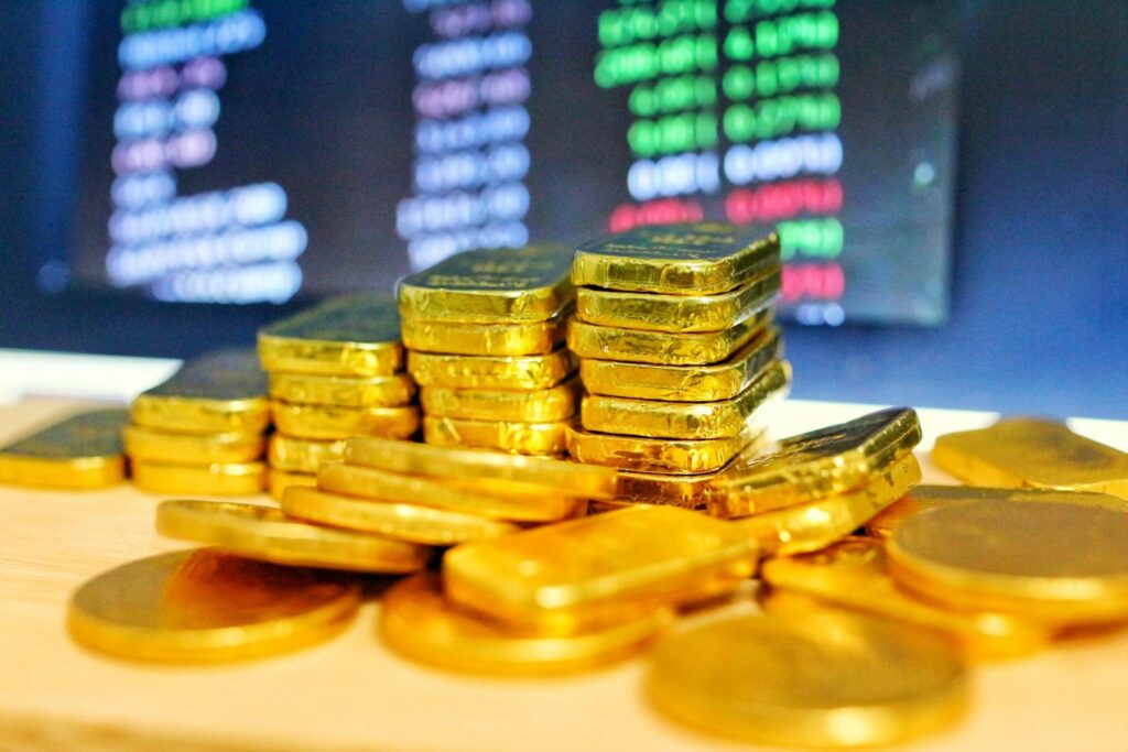 earning money from gold
