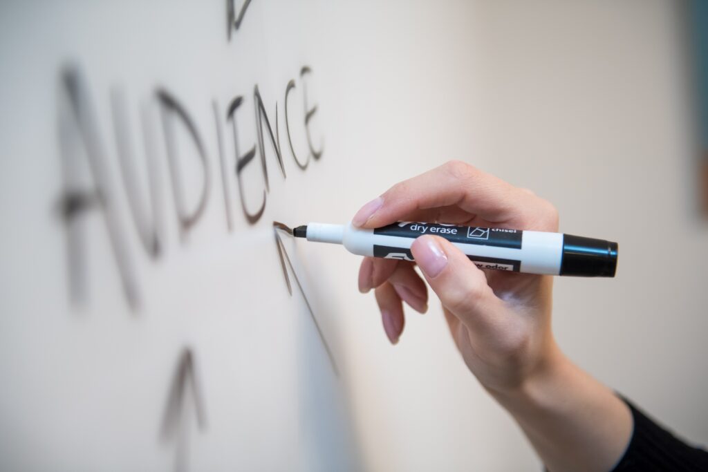 target audience B2B content marketing