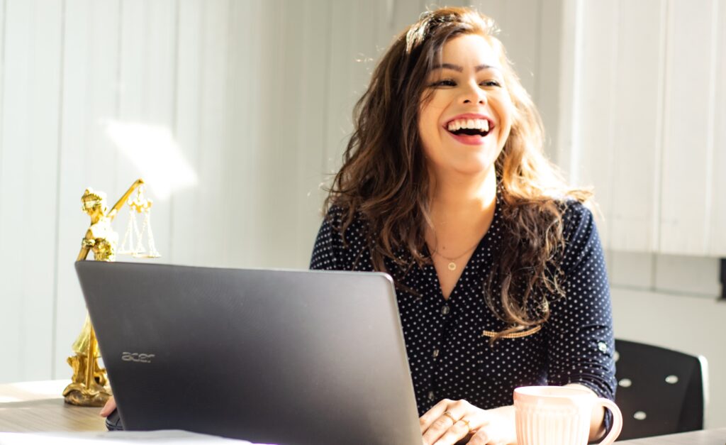 woman entrepreneur: growing your business without borrowing
