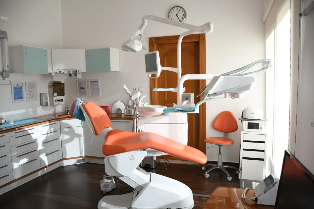 getting customers dental clinic: SEO for dentists