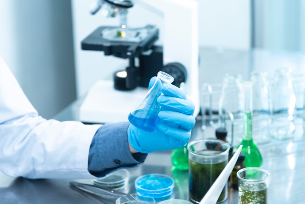 laboratory business