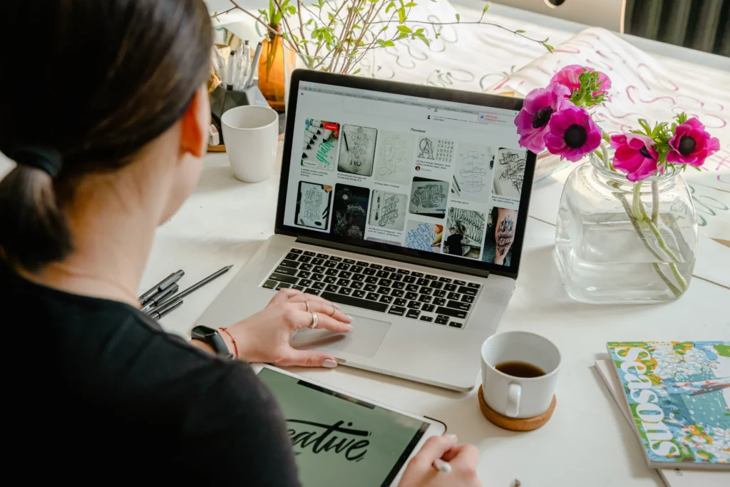 market a graphic design business