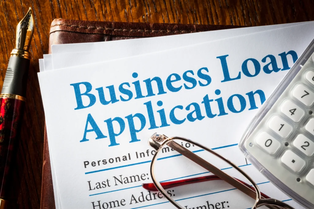 pros and cons of getting bank loan