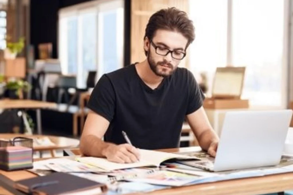 man trying to earn money from writing