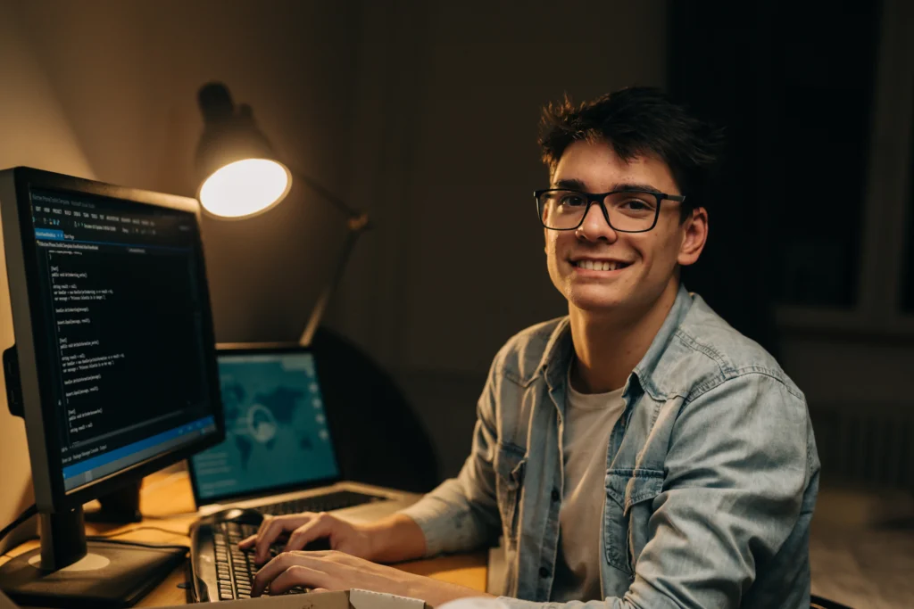 freelancer and his side hustle