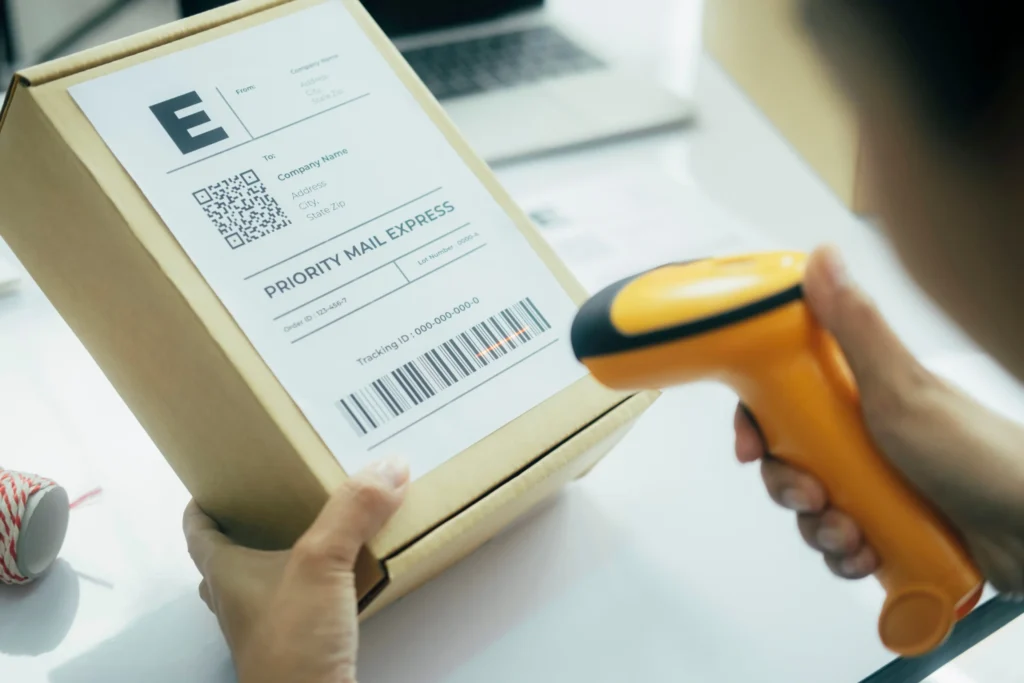 ecommerce product return shipping packaging